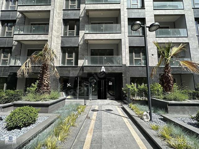 EMPİRE BEYLİKDÜZÜ KİRALIK 1+1 52 M2 BÜYÜK TİP TERASLI DAİRE