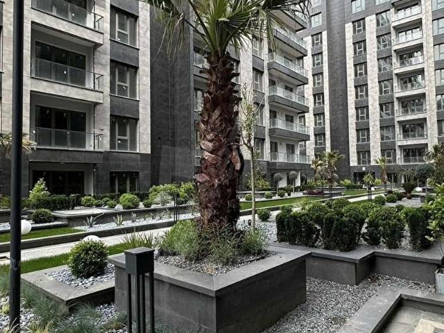 EMPİRE BEYLİKDÜZÜ SATILIK 1+1