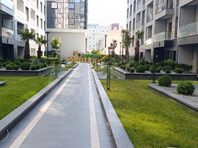EMPİRE BEYLİKDÜZÜ SATILIK 1+1 SIFIR FIRSAT DAİREE5 DİBİ