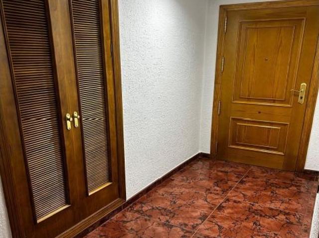 Empieza el curso estrenando piso | 4 habitaciones para estudiantes