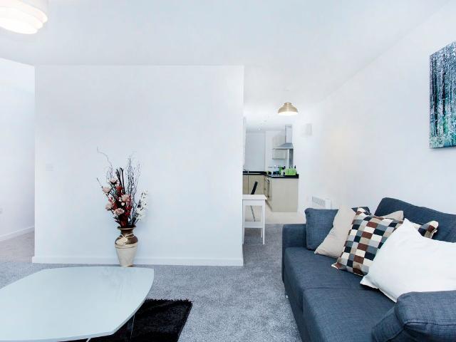 Empire House, 1 Balme St, Bradford BD1, Studio to rent, £700 pcm | PrimeLocation
