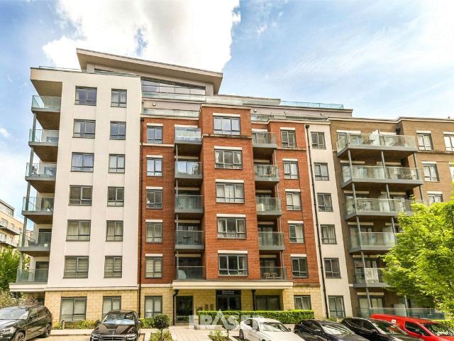 Empire House, Colindale NW9, 1 bed flat to rent, £1,700 pcm | PrimeLocation