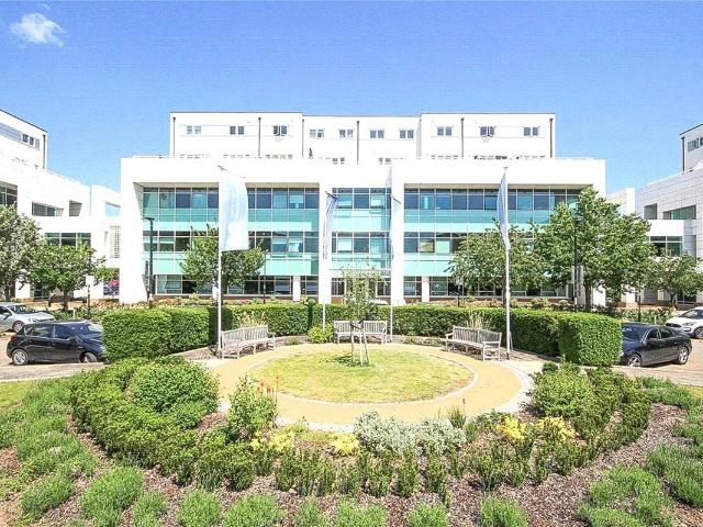 Empire House, Bessemer Road, Welwyn Garden City AL7, 2 bed flat to rent, £1,500 pcm | PrimeLocation