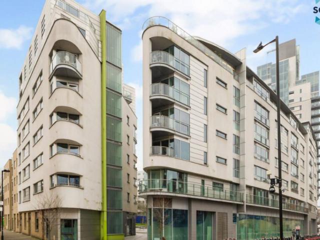 Empire Square, London SE1, 2 bed flat to rent, £3,393 pcm | PrimeLocation