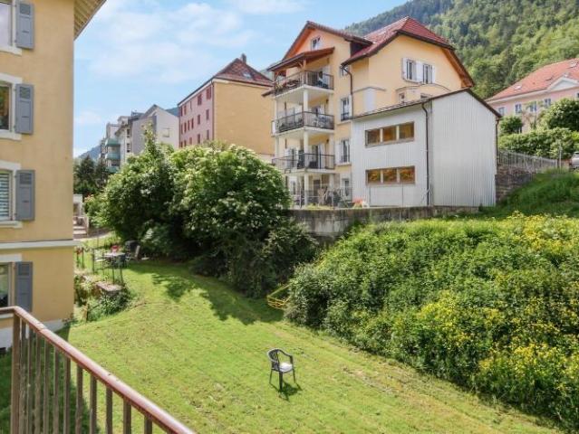 Emplacement idéal balocn spacieux