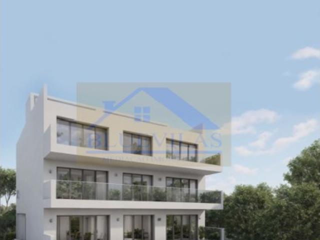 Empreendimento com Rooftop e Piscina em Luz de Tavira