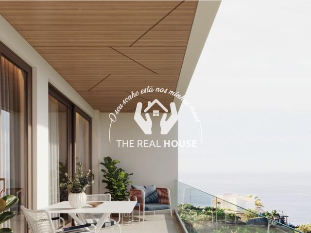 Empreendimento de Luxo na Calheta – T1 Novo, Mobilado com Piscina