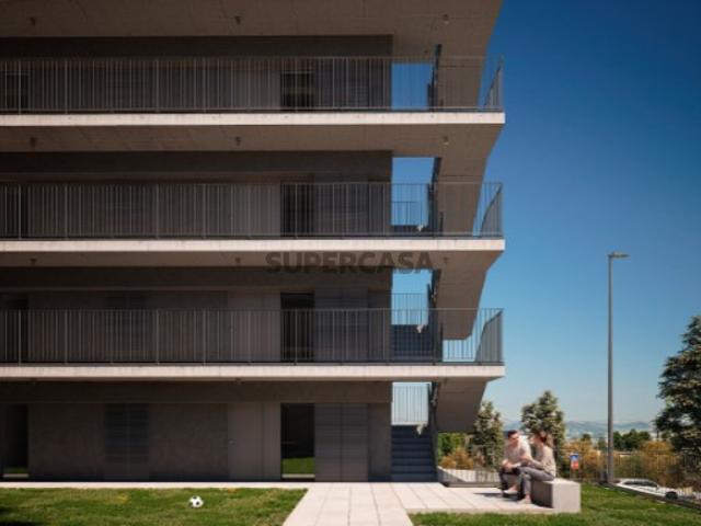 Empreendimento MONTE DA VIRGEM FLATS T2 com Varanda