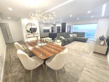 Empreendimento novo com piscina Apartamentos T2 e T3