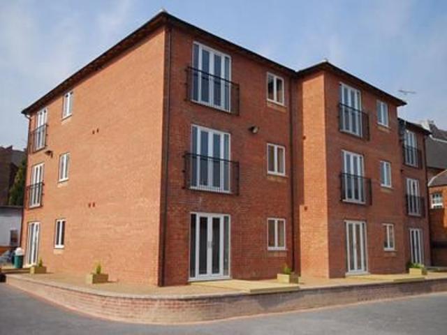 Empress Court, Derby DE23, 1 bed flat to rent, £725 pcm | PrimeLocation