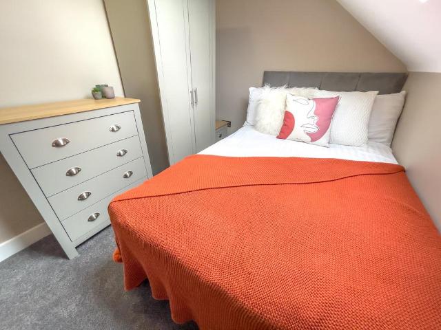 Empress Road, L7 8SF, 1 bed house to rent £550 pcm £127 pw