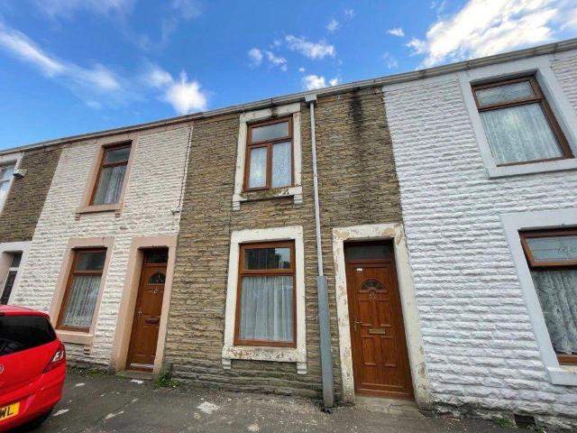 Empress Street, Accrington, Lancashire 2 bed terraced house to rent £650 pcm £150 pw