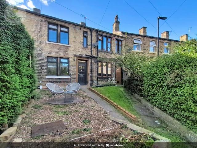 Empsall Row, Brighouse, West. 1 bed terraced house to rent £695 pcm £160 pw
