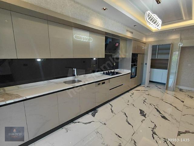 EMRAH ÇİFTCİ'DEN SELÇUKLU PARSANA MAH.AHMET YESEVİ CAD.YANI SATILIK 4+1 ULTRA LÜKS DAİRE