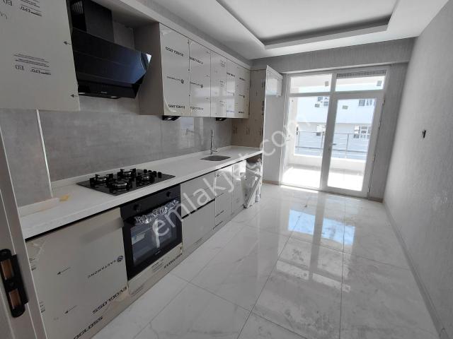 Emrah Çiftci'den Selçuklu Yazır Mah.kanyon Park Civarı Satılık 2+1 Sıfır Lüks Daireler