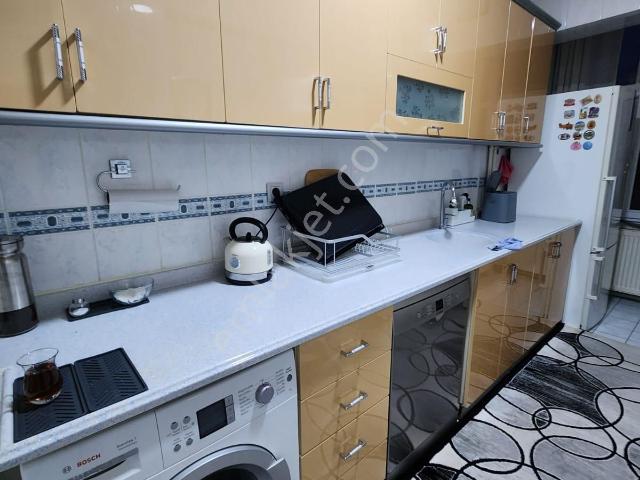 Emrah Çiftci'den Selçuklu Binkonutlar Mah.eyüp Sultan Cad.yanı Satılık 2+1 Bakımlı Kombili Daire