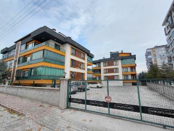 Emrah Çiftci'den Selçuklu Kosova Mah.sancak İtfaiye Merkezi Yanı Satılık 2+1 Kombili Daire