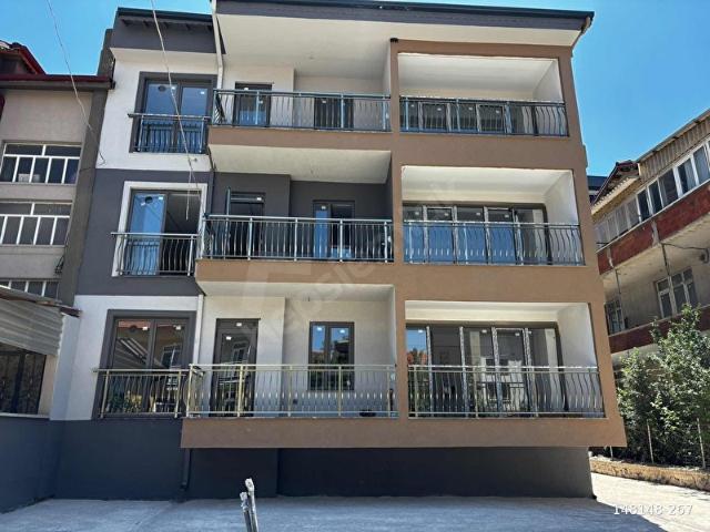 EMRE MAH.SATILIK 3+1 DAİRE