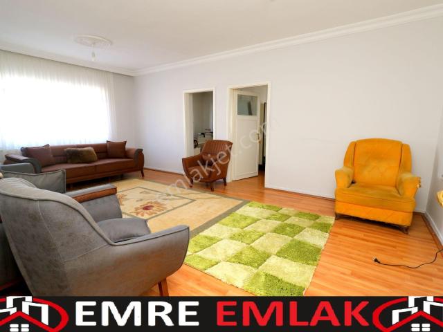 _*emre Emlak'tan Mareşal Çakmak'ta Ankara Caddesi Üzerinde Satılık 3+1 Daire*_
