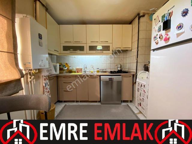 Emre Emlak'tan Ayyıldız'da Site İçi Arakat Ön Cephe Satılık 3+1 Daire