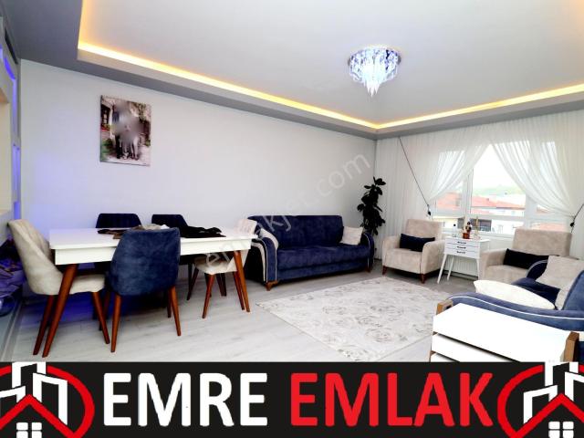 Emre Emlak'tan İstasyon'da Geniş Yapılı Katta 3+1 Kiralık Daire