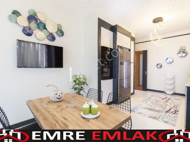 Emre Emlaktan Keçiören Etlikte Bölgenin Yükselen Yıldız Projesinde Geniş 4+1 Satılık Daire