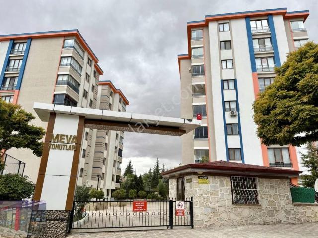Emre Gm/den Cumhuriyet Mh Malatya Yoluna Yakın Site İçi Lüks 4+1
