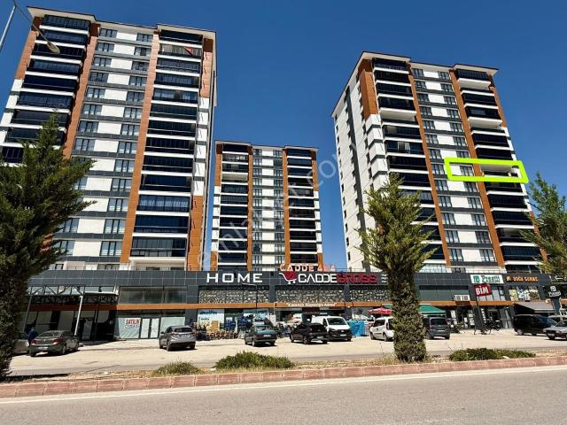 Emre Gm/den Cadde 424'te Lüks Bulvar Üstü Ara Kat 4+1
