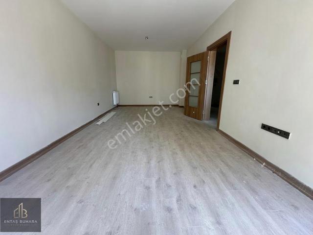 Emre Taş'tan Sarıgazi Tokide 2+1 Kiralık Daire