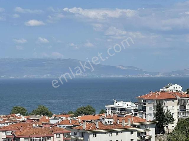 Emre Ünlü'den Halitpaşa'da Full Eşyalı Full Deniz Manz. 2+1