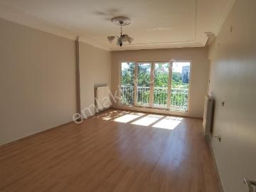 Emre'den Alitaşı Mahallesinde 4+1 Kiralık Daire