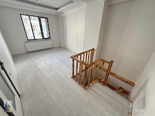 EMSA İNŞ. ANADOLU MAH. SATILIK 3+1 140M2 TERS DUBLEX