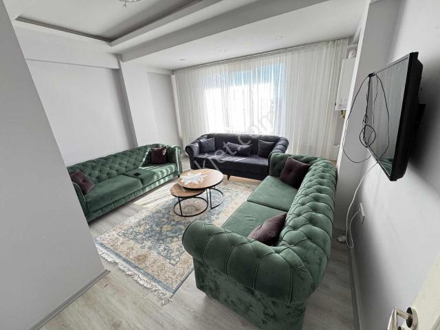 Emsa İnş. Fatih Cad. Dibinde 3 Yaşında Satılık 2+1 95m2 2.kat