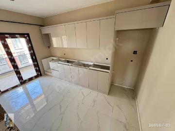 EMSA İNŞ. SİTE İÇERİSİNDE SATILIK SIFIR 2+1 100M2 DAİRELER