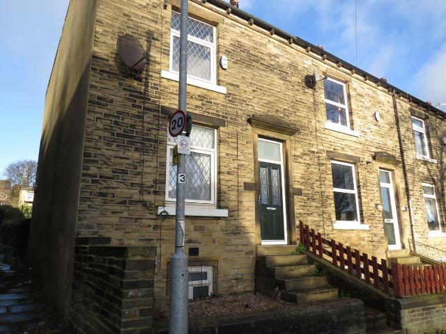 Emscote Street South, Halifax HX1, 2 bed property to rent, £850 pcm | PrimeLocation