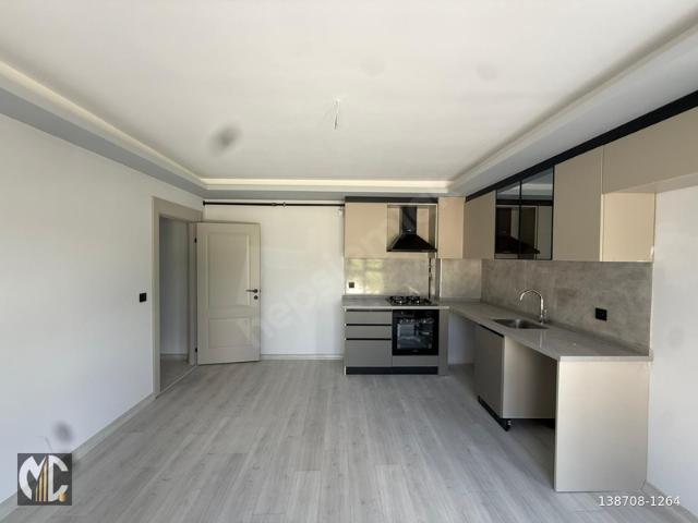 ŞEMSETİN GÜNALTAY CADDESİ DİBİ YENİ BİNADA ORMAN CEPHE FIRSAT2+1
