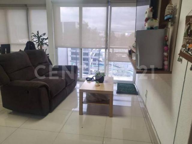 En 2do piso con balcón, de exclusivo Condominio STAR Platinum San Antonio