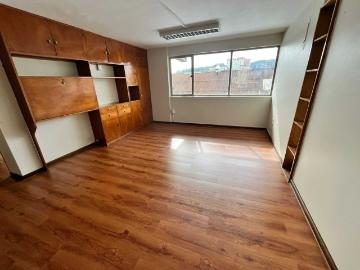 Apartamento en venta en Araucanía, Temuco - Estacionamiento