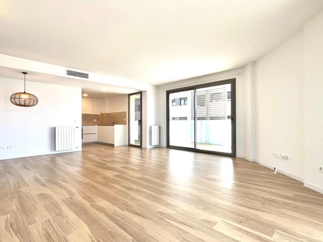 EN TRANQUILO RESIDENCIAL EXCLUSIVA VIVIENDA 150M +APARCAMIENTO ZONA AMANECER S OLIVERA