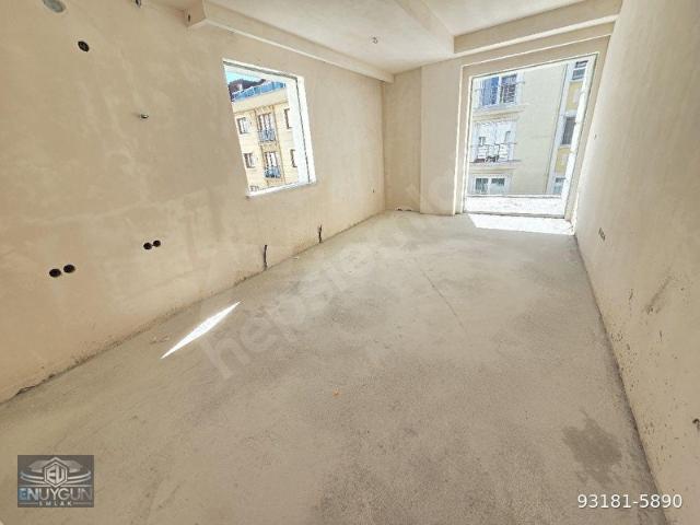 EN UYGUN EMLAK'TAN METROYA YAKIN SIFIR 1+1 DAİRE