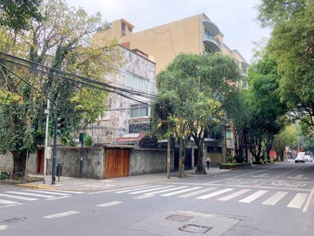En venta TERRENO CON USO SUELO PARA OFICINAS Y HABITACIONAL EN POLANCO