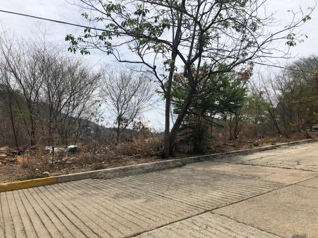 En Venta Terreno Lote # 11 Fraccionamiento Condesa, Acapulco Guerrero