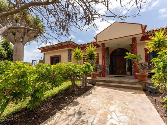 EN VENTA VILLA EN LAS GALLETAS
