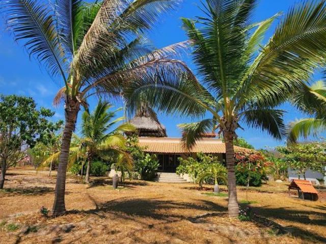 EN VENTA VILLA EN SANTA ELENA, EL TULE, PUERTO ESCONDIDO, OAXACA