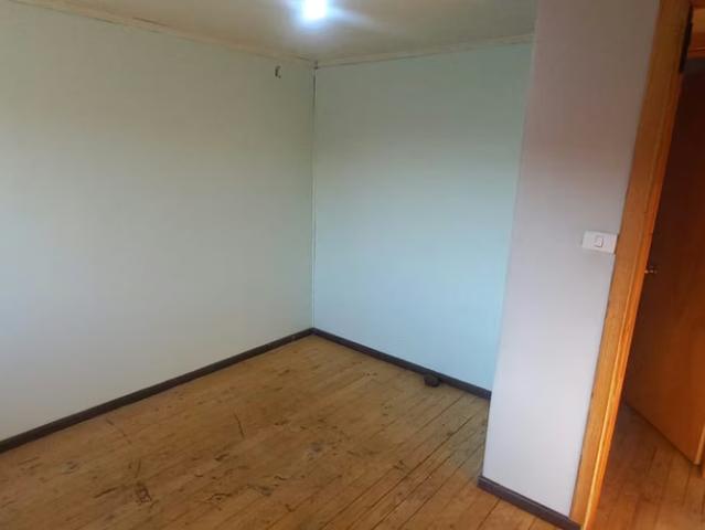 En venta – acogedora casa en bombero garrido, curicó | 4 dormitorios por 75000. 00 en Curicó