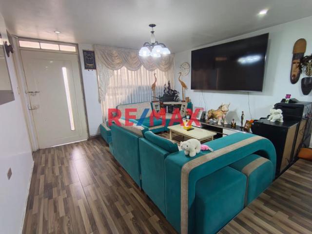 En Venta Amplio Departamento En Comas