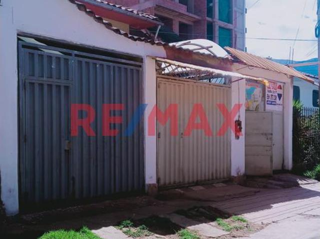 En Venta – Amplia Casa Familiar En Las Joyas, San Sebastián