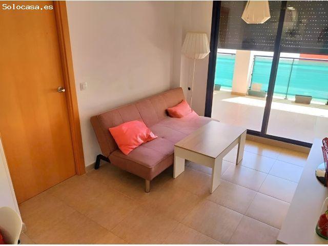 En venta, apartamento de 2 habitaciones con amplia terraza en playa de Moncofa
