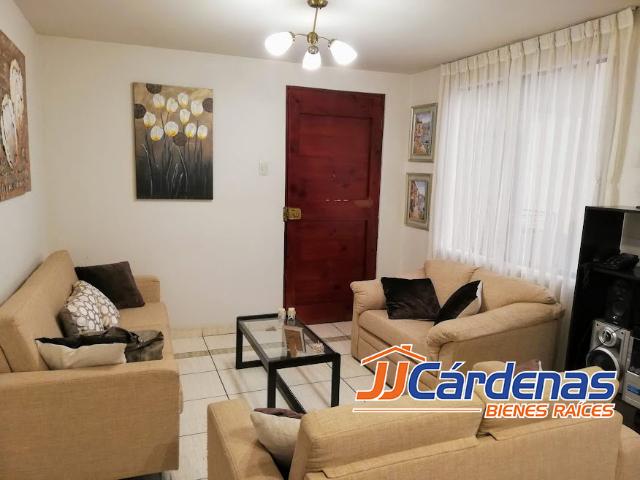 En venta bonito departamento en urb primavera