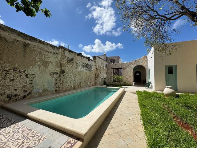 EN VENTA CASA COLONIAL REMODELADA DE UNA PLANTA BARRIO SAN FRANCISCO, CAMPECHE